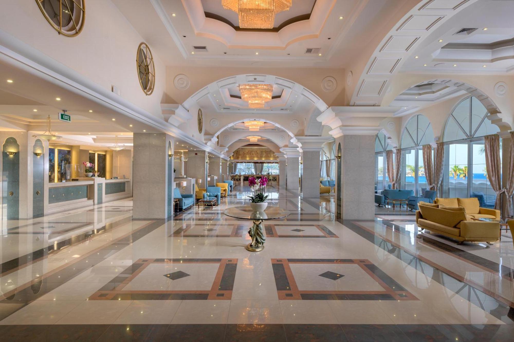 Rodos Palladium Leisure&Wellness Kallithéa Esterno foto Lobby